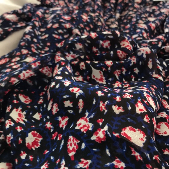 ✨NWT! WAYF Hi-Lo Faux Wrap Semi-Sheer Top - Picture 5 of 6